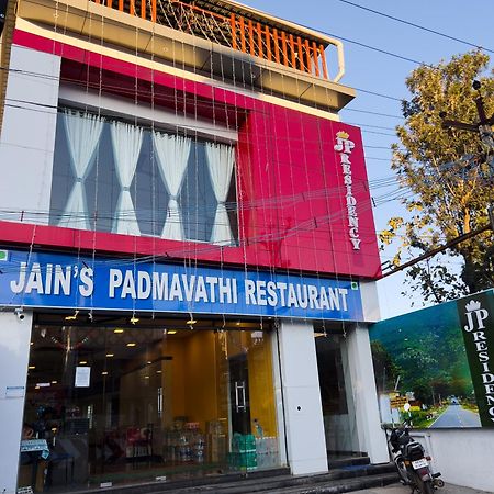 Jp Residency Hotel Yelagiri Buitenkant foto