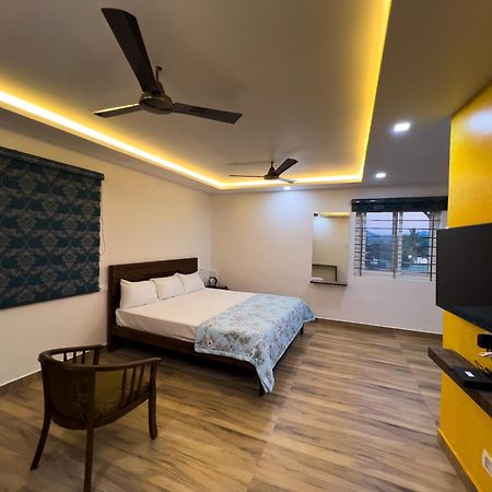 Jp Residency Hotel Yelagiri Buitenkant foto