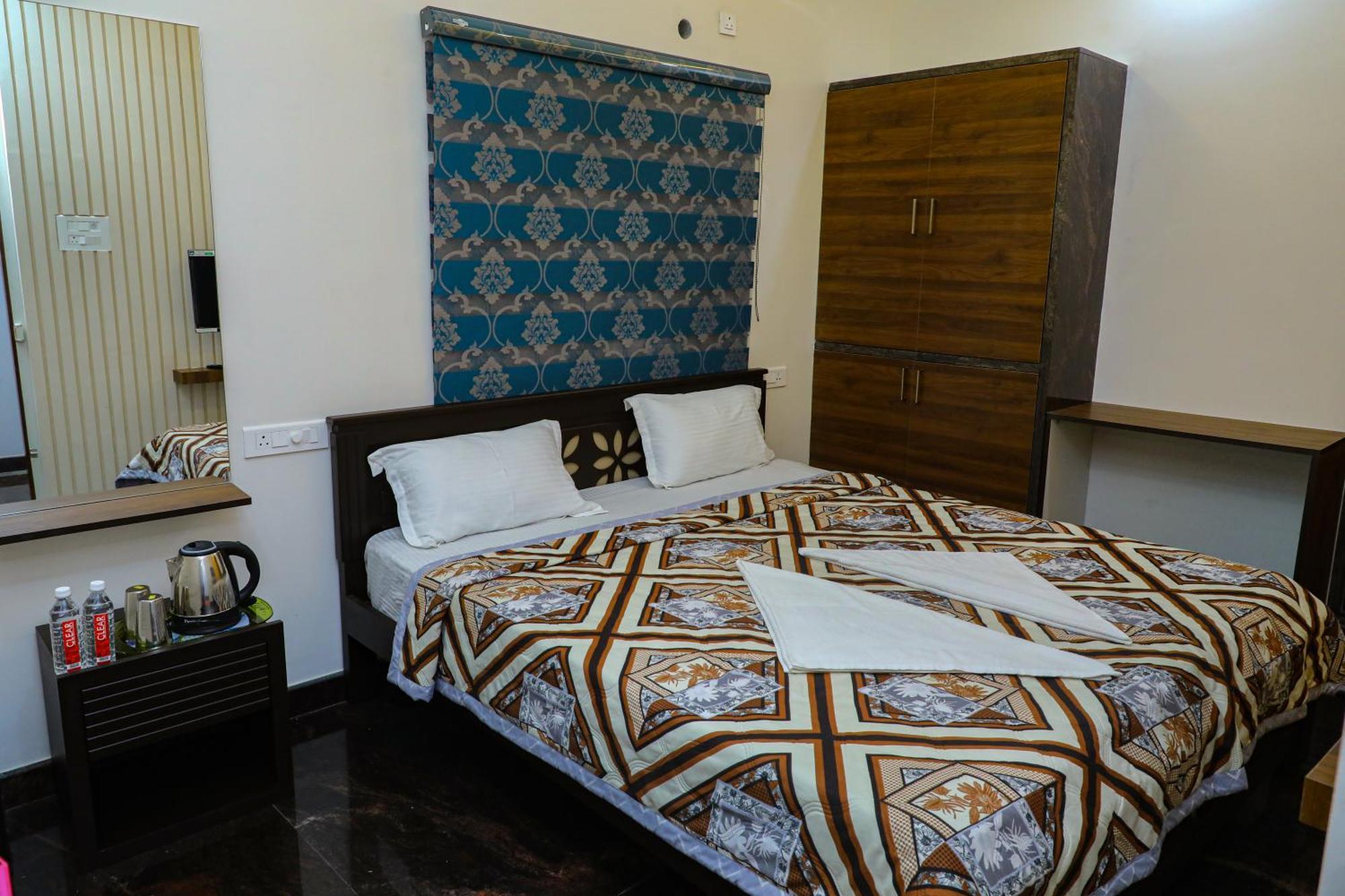 Jp Residency Hotel Yelagiri Buitenkant foto