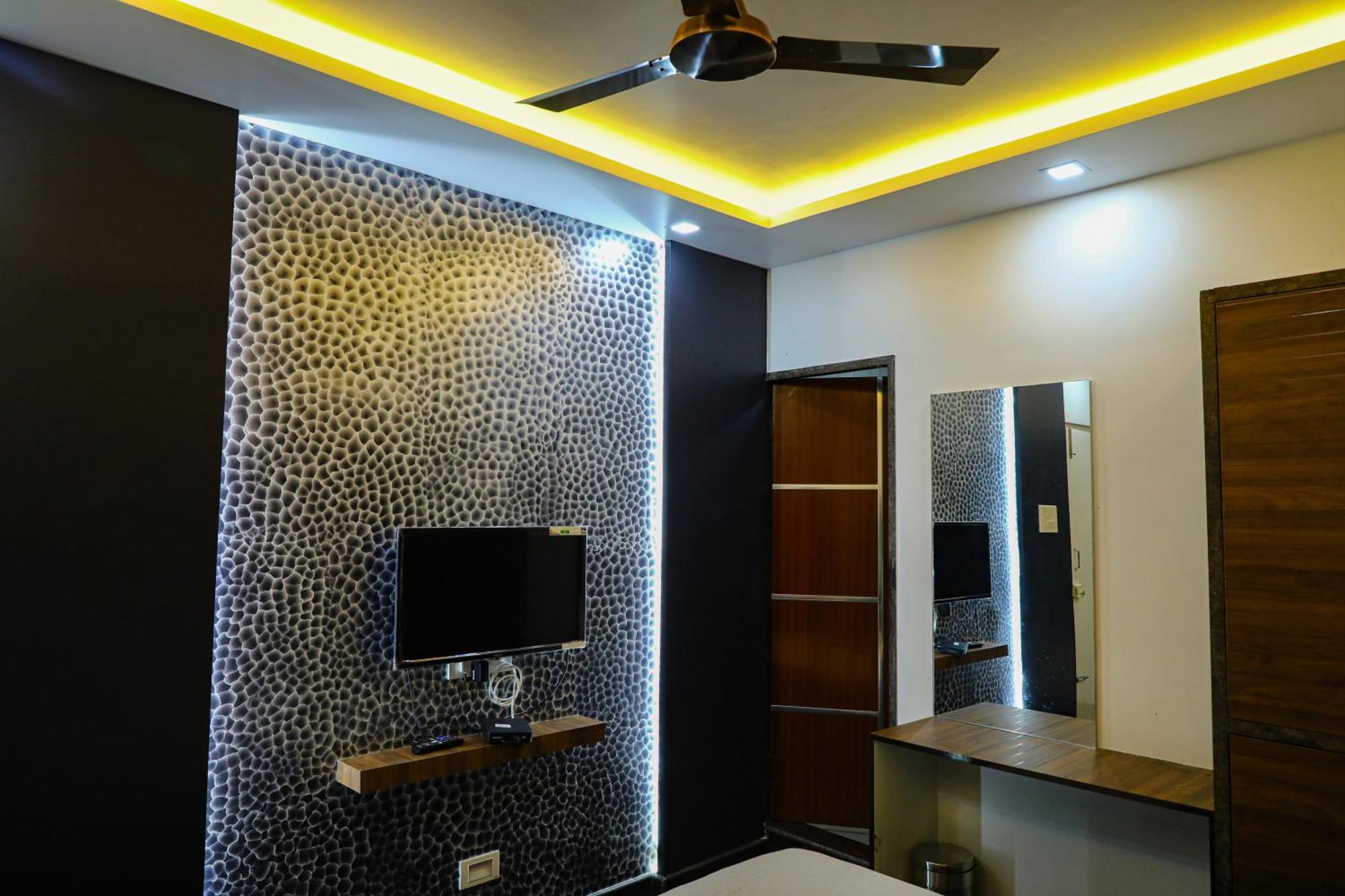 Jp Residency Hotel Yelagiri Buitenkant foto