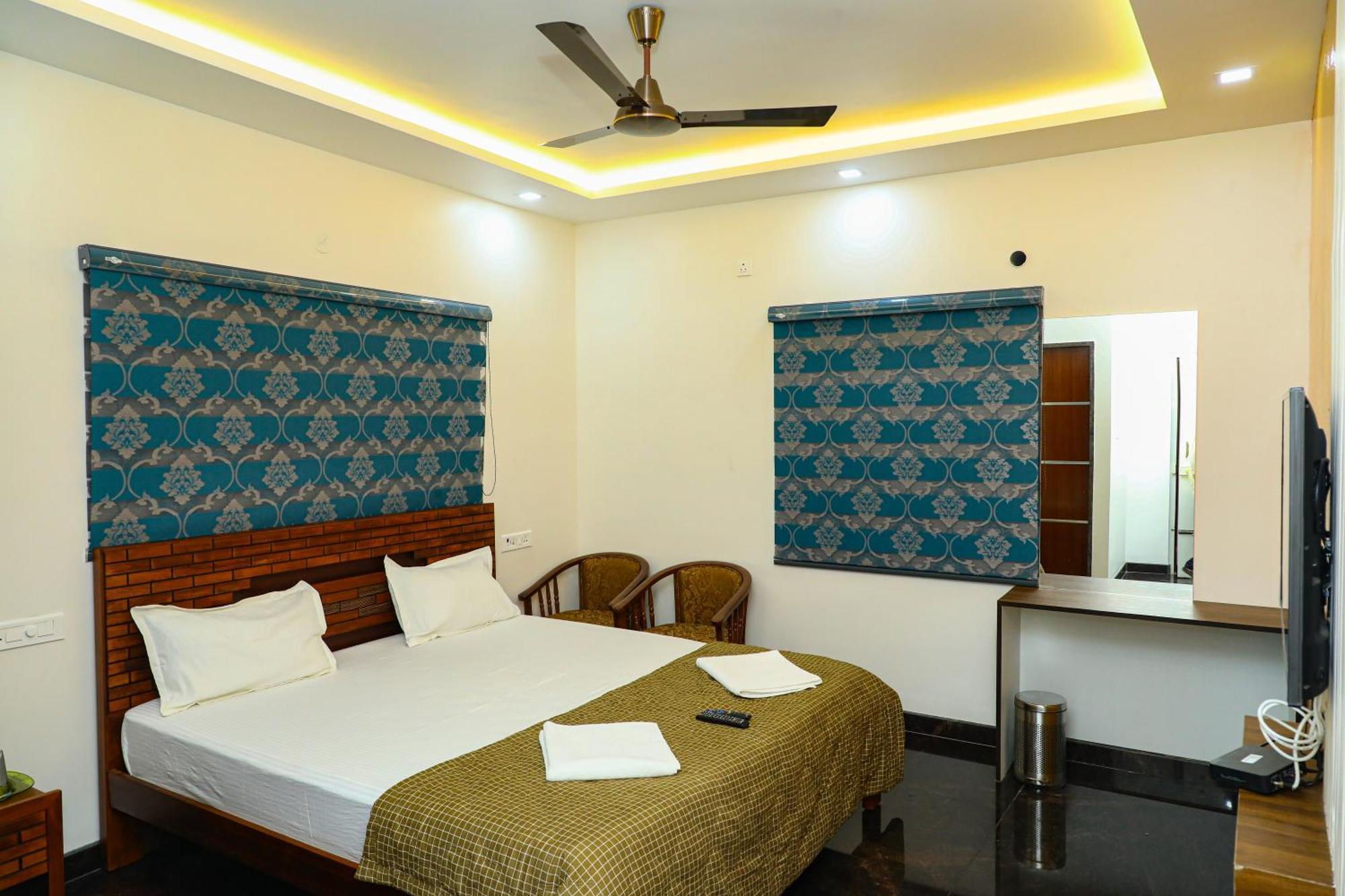Jp Residency Hotel Yelagiri Buitenkant foto