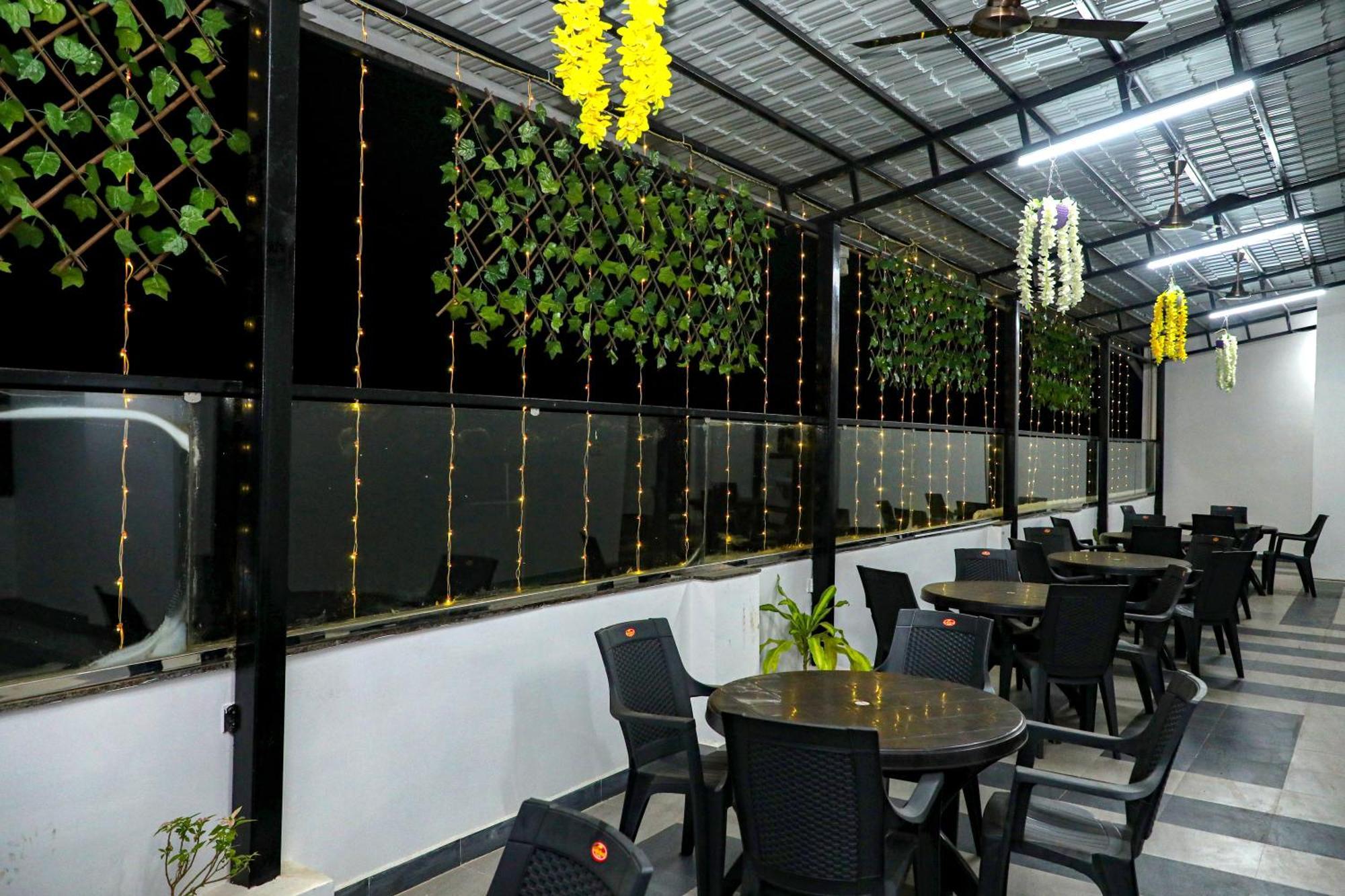 Jp Residency Hotel Yelagiri Buitenkant foto