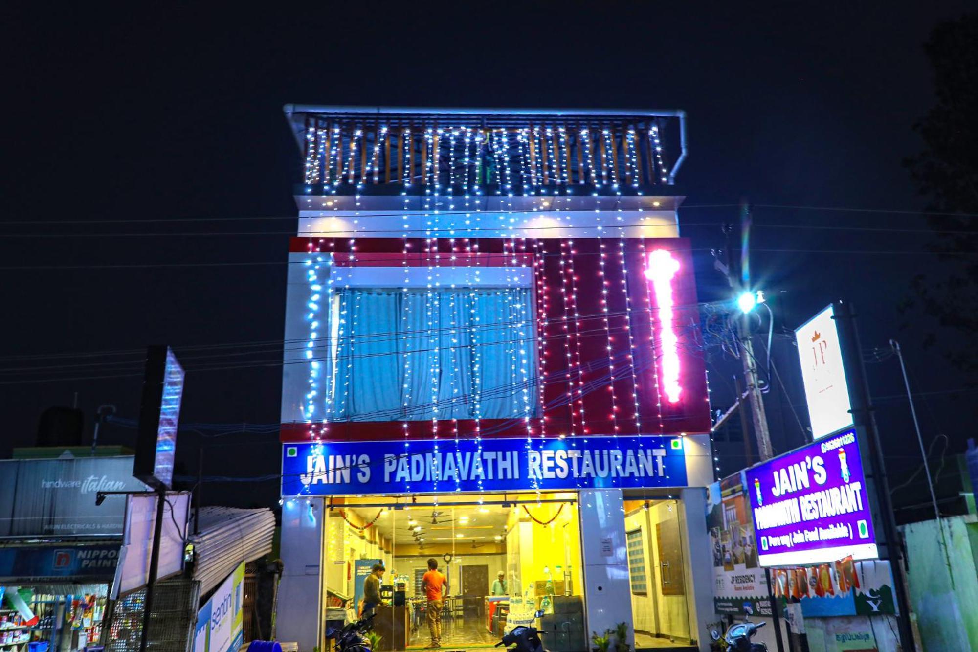 Jp Residency Hotel Yelagiri Buitenkant foto