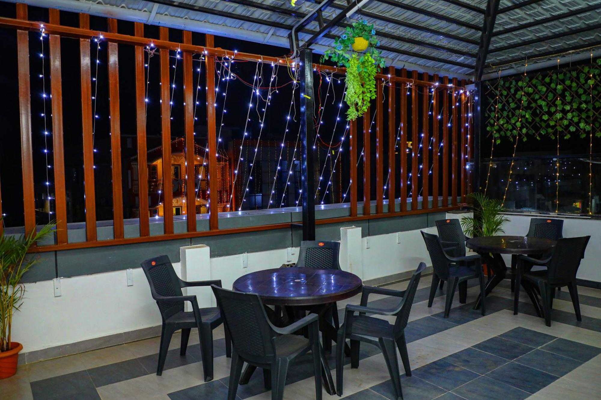 Jp Residency Hotel Yelagiri Buitenkant foto